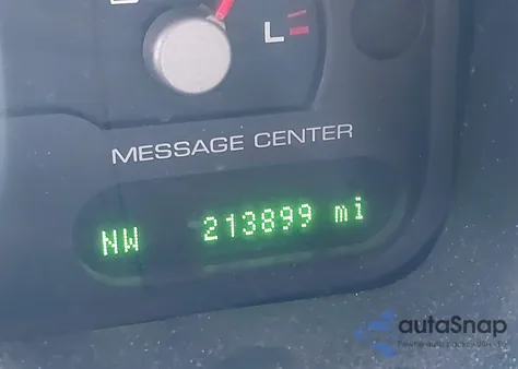 2005 Ford Explorer Eddie Bauer z USA, uszkodzony, nr VIN 1FMDU74K05UA93186